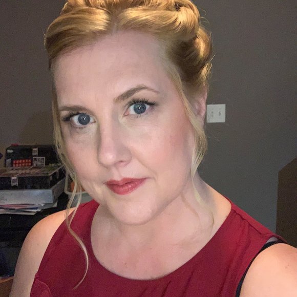 Meet your Posher, Maria - Picture 1 of 1